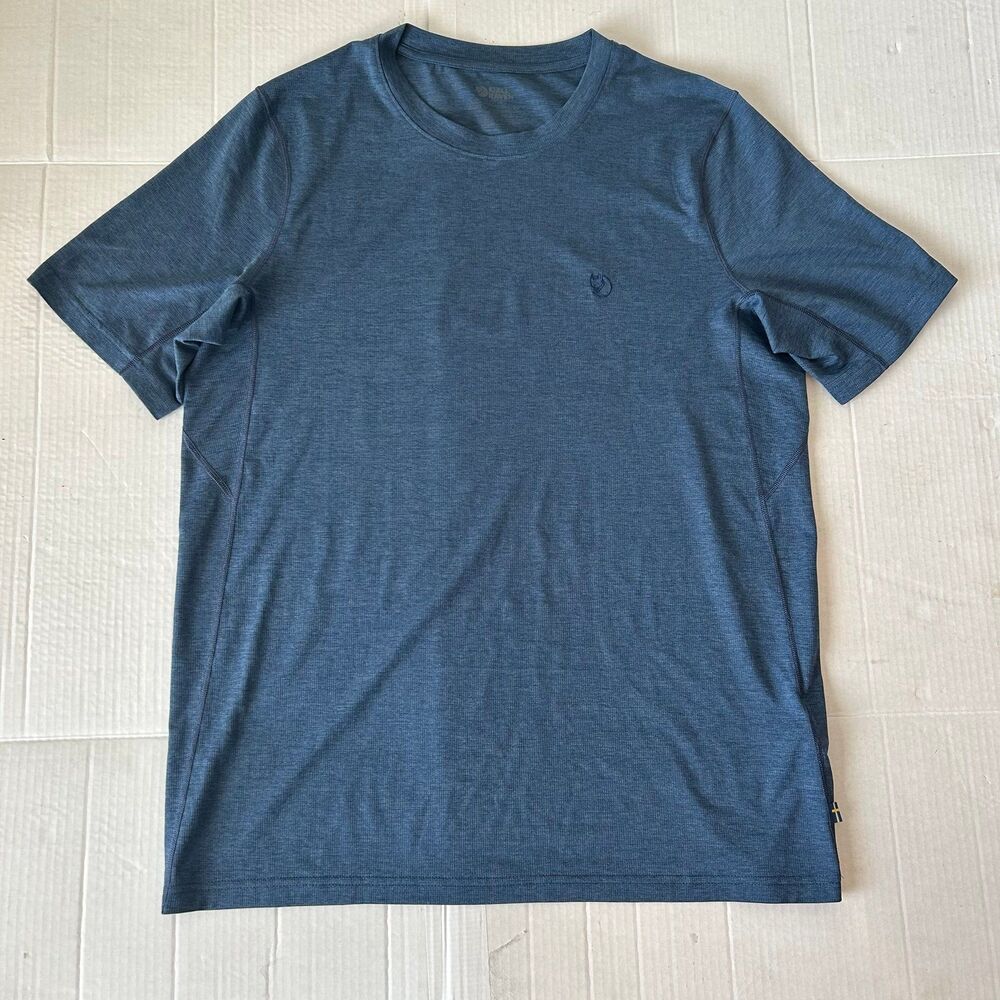 Fjallraven Abisko Day Hike T Shirt Mens Large Blue Outdoors Athletic Trek Casual